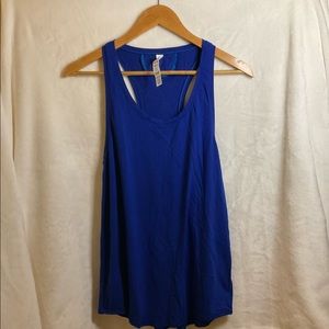 Under Armor women’s headgear armour racer print size small